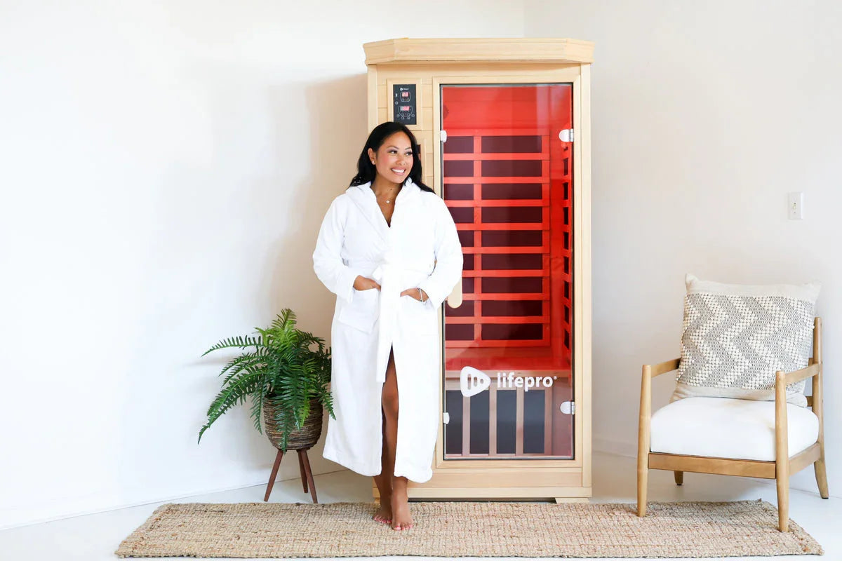 Woman_using_sauna