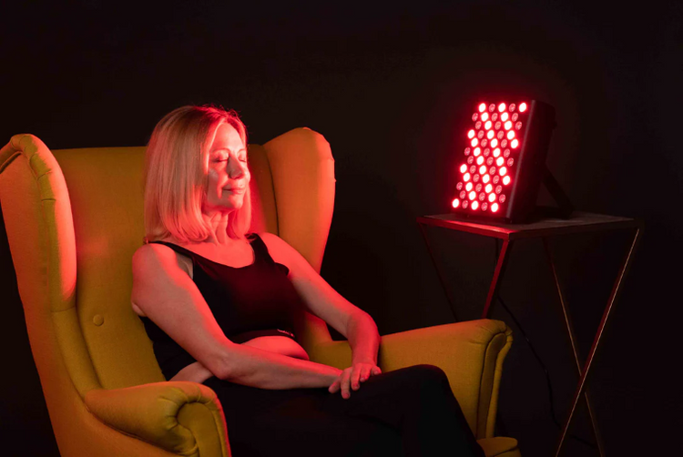 Lifepro red light therapy devices for skin rejuvenation and muscle recovery