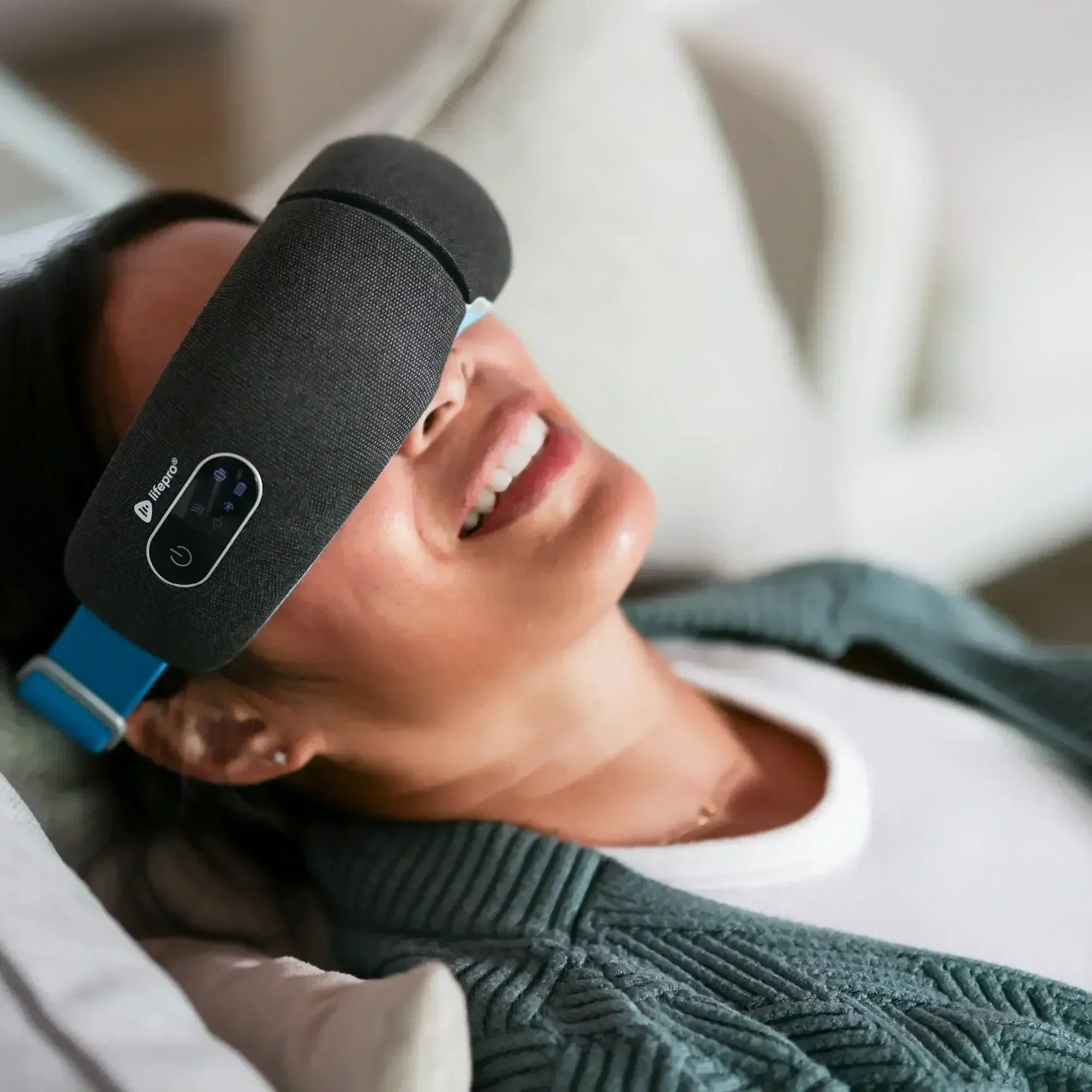Oculax Eye Massager Mask | Lifepro